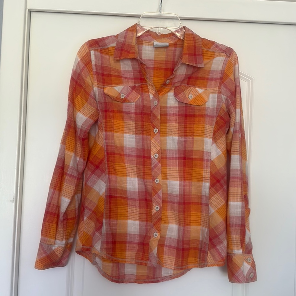 Columbia Long Sleeve shirt
